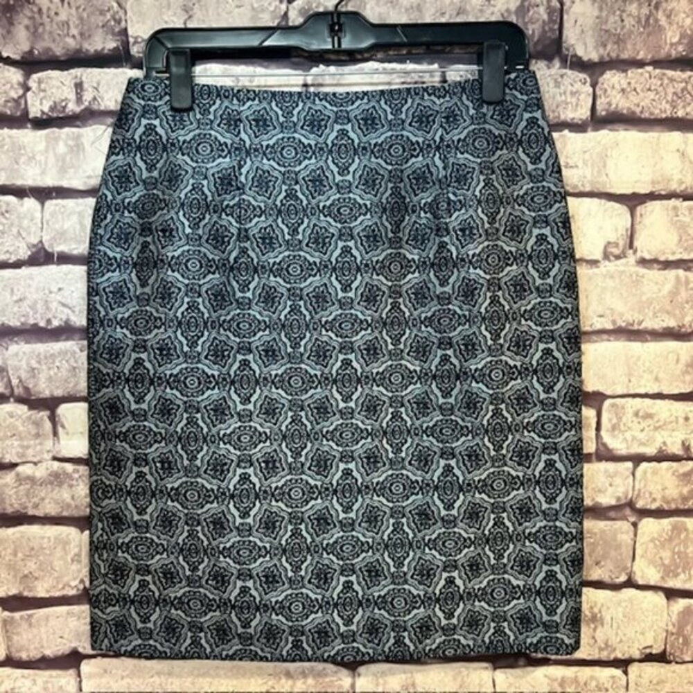 Brooks Brothers Navy & Blue Fully Lined Skirt Size 6